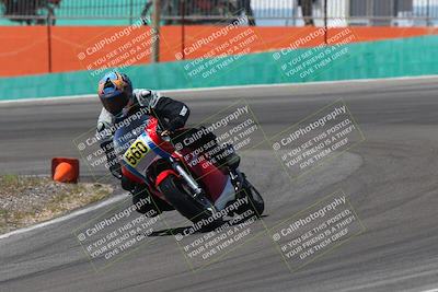 media/Apr-20-2025-AHRMA (Sun) [[393a79c373]]/Race/Group 5/Turn 4b/